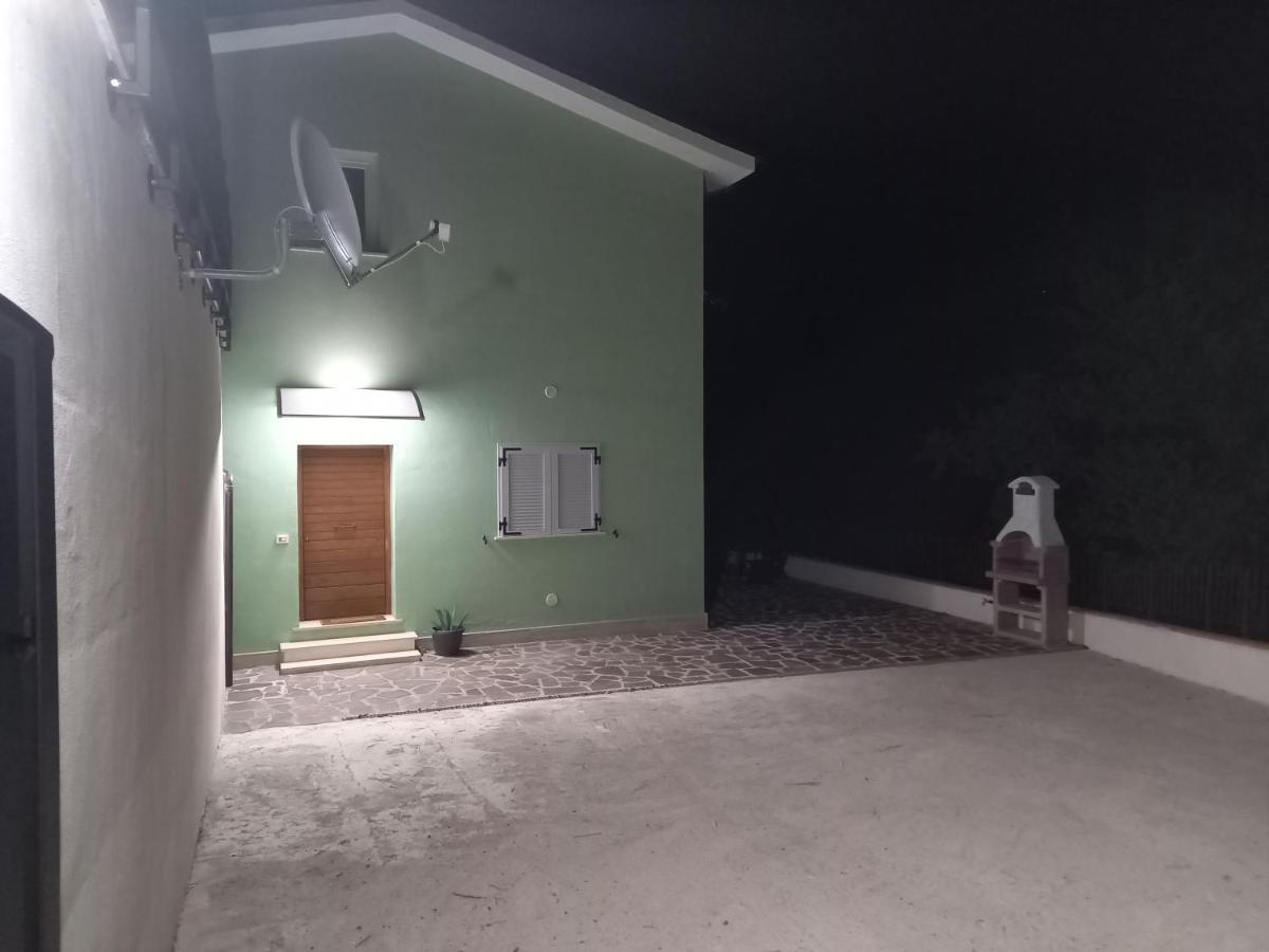 Casaletto Santo Spirito Villa Labro Exteriör bild